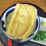 讃岐うどん中村屋 - デ～っかいお揚げのきつねうどん