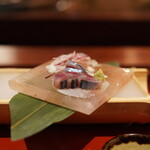 とっぴんぱらりのぷ - 北海道産天然秋刀魚と地場野菜の岩塩板盛り