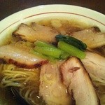 福籠 - 来訪三回目♪石焼ちゃーしゅー麺。叉焼は一枚で充分のワタシでもｱｯｻﾘ完食♪化学調味料、添加物、未使用の身体に優しい一杯。