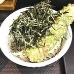 なぜ蕎麦にラー油を入れるのか。 - 