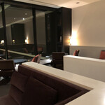 くらすわ レストラン - 難民していると、突如現れたオシャレ建築で、