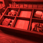 くらすわ レストラン - 置かれた飯。食べちゃダメなやつだ。