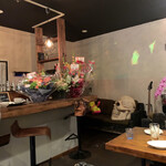 キッチン バー リーズン - 店内