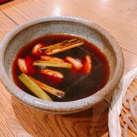 自家製粉石臼挽きうどん 青空blue 本店 - 出汁