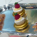 ロオジエ - プレデセール（焼き菓子とくりーむのお菓子）