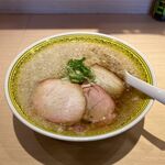 RAMEN RS 改 - 背脂中華そば（700円）