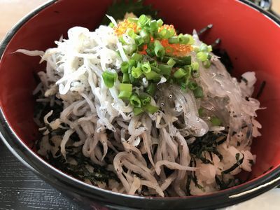 魚匠 鈴栄 - 美田園（海鮮丼）の写真