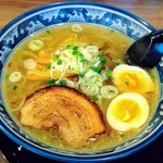 ラーメン&カフェバー スペース ナンバー3 - 鶏ガラスープ塩+玉子