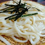 水沢手打ちうどん 三升屋 - ツヤツヤの水沢うどん