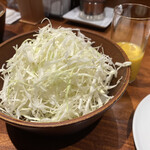 銀座かつかみ - キャベツ