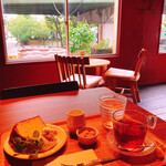 MAY CAFE - 