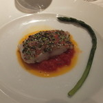 レペトワ - 母のメイン：本日の鮮魚のポワレ　ローズマリーと香味野菜のアクセント　トマトフォンデュを添えて