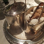 レペトワ - ちゃんと小物も銀器、、、カトラリーもクリストフルが多かったです