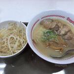 スガキヤ - 肉入ラーメン　430円
            もやし　60円