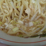 ラーメン二郎 - ネギがよく合う