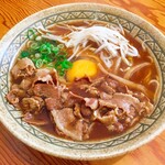 両国 - 中華そば肉入り生たまご