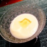 蒼 - 玉蜀黍のポタージュにフルーツトマトのゼリーがアクセント。