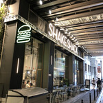 SHAKE SHACK - 