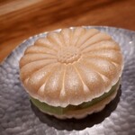 炭火割烹 白坂 - ⚫シャインマスカット  マスカルポーネチーズ  求肥