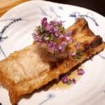 炭火割烹 白坂 - ⚫煮あなごの天ぷら　梅おろし