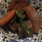 Onigiri Kintarou - お通しの煮物