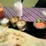 Parathik uresutoran - Bランチセット ￥950 日替わり＆チキンカレー＋ナン＋ご飯＋飲み物＋サラダ