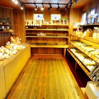 ハヤシベーカリー_2