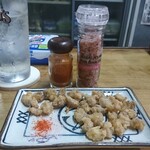 伊勢屋酒店 - 軟骨の唐揚げ。