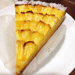 お菓子 デグチ - パイナップルがみずみずしい♡