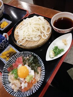 Kyou Suzume - うどん＋ミニ海鮮丼