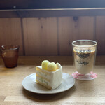 TARO CAFE - 