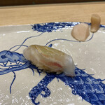 鮨旬美西川 - 鯛の昆布締め