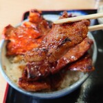 Sakuratei - 「ぶた丼 肉盛り」③