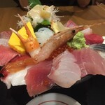 魚菜屋 - 漁師丼