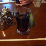 カフェ ド ラム - セットのアイスコーヒー。シロップがしっかり甘くて、少し入れすぎました。