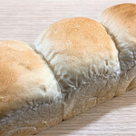 スローガーデン 砧 - 山型ミニ食パン