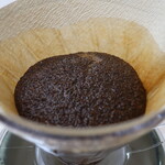 27 COFFEE ROASTERS - コンテナブレンド抽出中