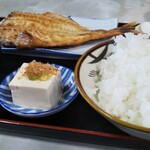 魚吉食堂 - 赤魚焼定食