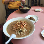 ラーメンハウス蘭蘭 - 