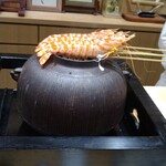 鮨旬美西川 - 茶釜で蒸されています。