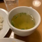 南海飯店 - かたい焼ソバのスープ