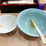 横濱ラーメン あさが家 - 美味しすぎてペロっと完食。