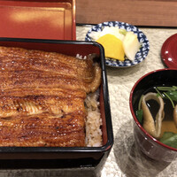 うなぎ処 古賀  - おしんこも美味い