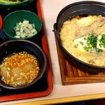 THE KATO HOTEL - 牛卵とじ鍋