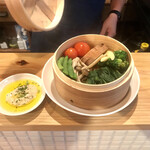 文化商店 - 文化特製バーニャカウダ せいろ蒸し(950円)