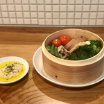 文化商店 - 文化特製バーニャカウダ せいろ蒸し(950円)