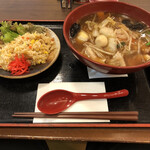 Yurano Sato - 広東麺、700円。半チャーハン、320円。