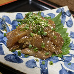 ごはんばー - ゴマサバ食べたいと言ったら
      今日はサバいいのないの(*´-`)
      アジが美味しいからゴマアジにしてあげるけね
      とゴマサバが