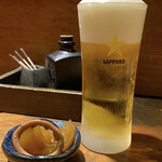 旬酔基じ - 生ビール♬︎
      グラス…いつも綺麗✩.*˚