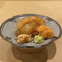 すし処 睦月 - 甘エビの昆布締め